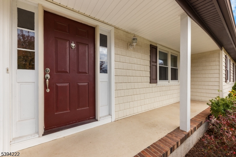 Readington Twp., NJ 08889,9 Weavers Ln