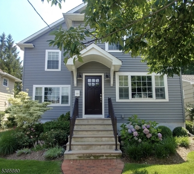39 Gray St, Montclair Twp., NJ 07042