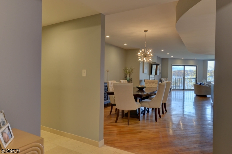 Wayne Twp., NJ 07470,1360 Hamburg Tpke #104