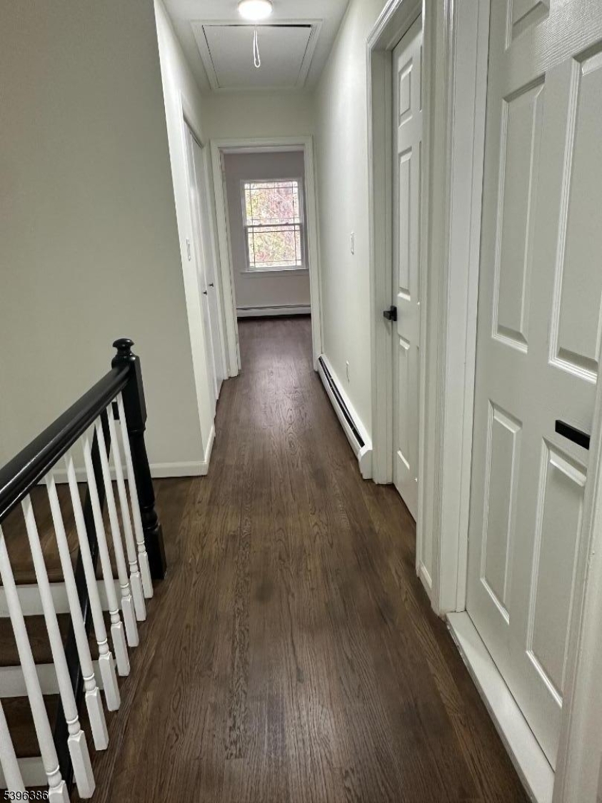 Bayonne City, NJ 07002,25 E 34Th St