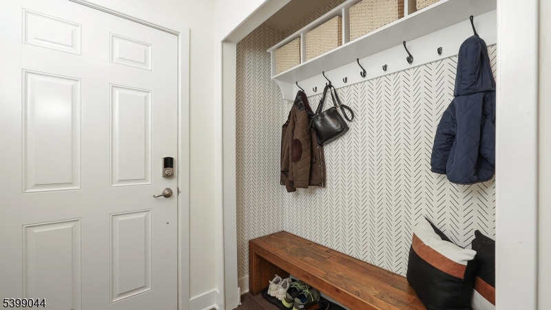 Branchburg Twp., NJ 08876,305 Saratoga Ct