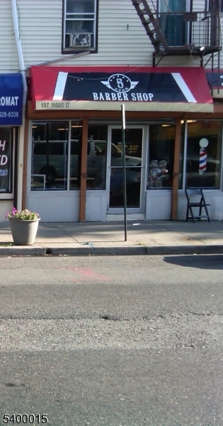 Passaic City, NJ 07055,157 Passaic St #10