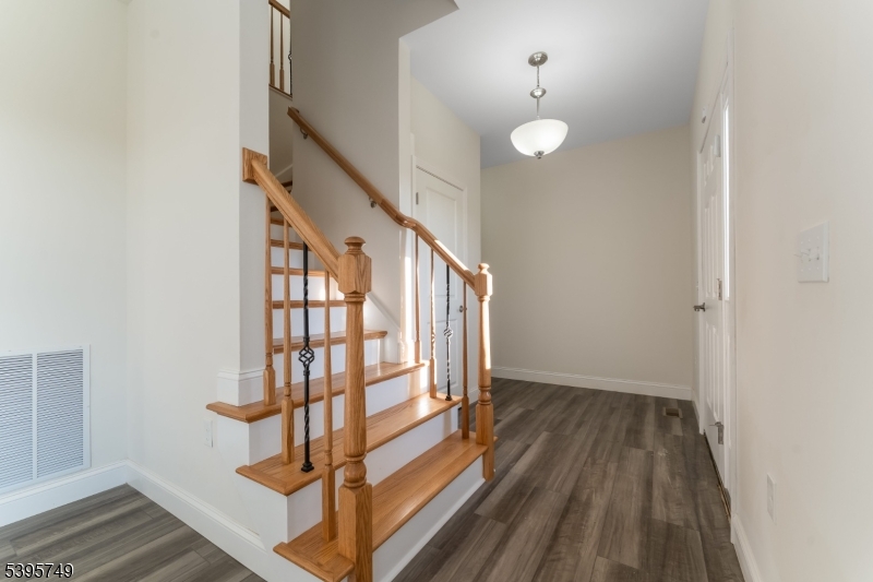 Washington Boro, NJ 07882,9 Heather Hill Rd