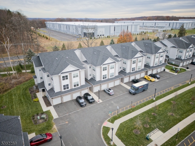 Morris Plains Boro, NJ 07950,63 Veterans Way