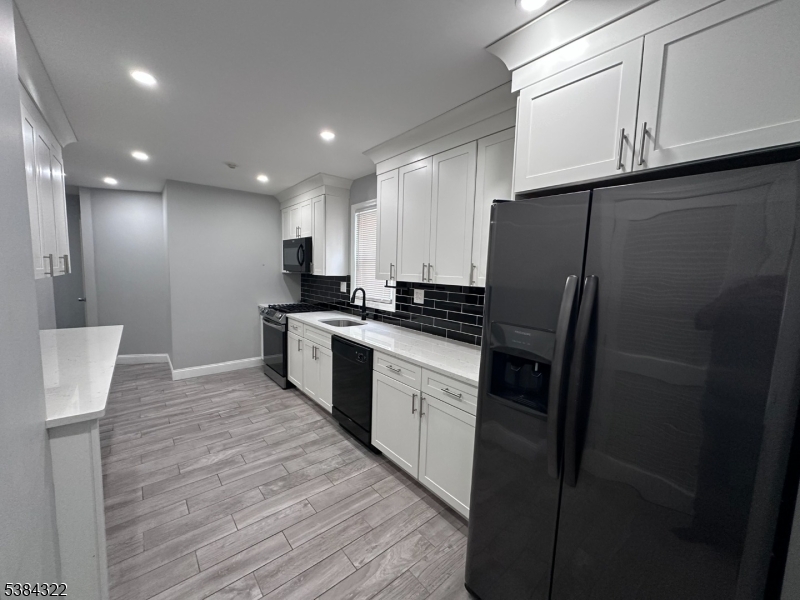 North Arlington Boro, NJ 07031,109 Arlington Blvd #1