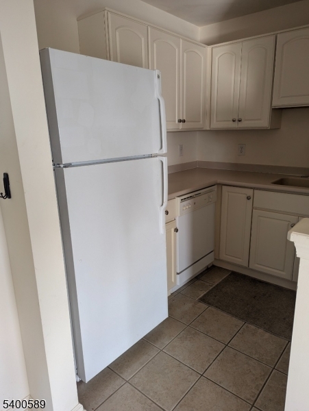 Montgomery Twp., NJ 08558,382 Route 518 #2 E