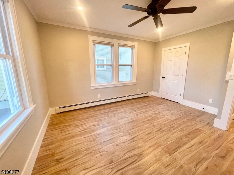 Westfield Town, NJ 07090,326 Livingston St