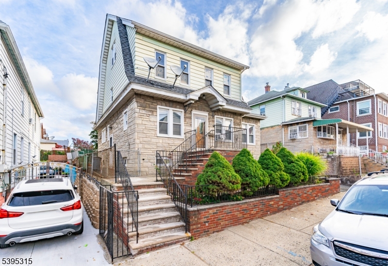 Jersey City, NJ 07305,314 Fulton Ave