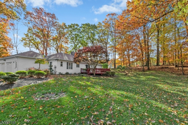 Scotch Plains Twp., NJ 07076,19 Ravenswood Ln