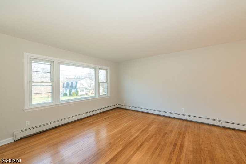 Hanover Twp., NJ 07927,83 Mountain Ave