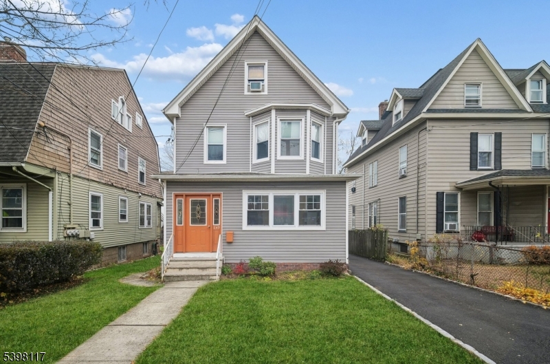 159 Valley Rd #2, Montclair Twp., NJ 07042