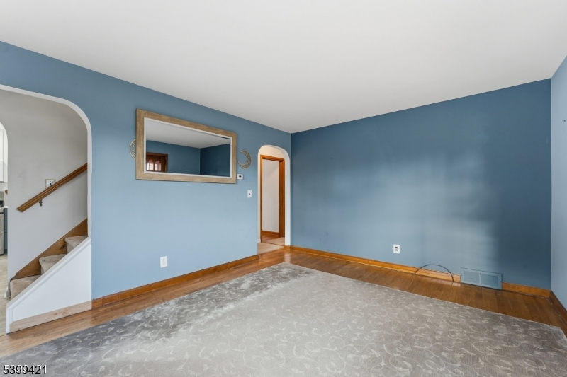 Manville Boro, NJ 08835,918 Fable Ave