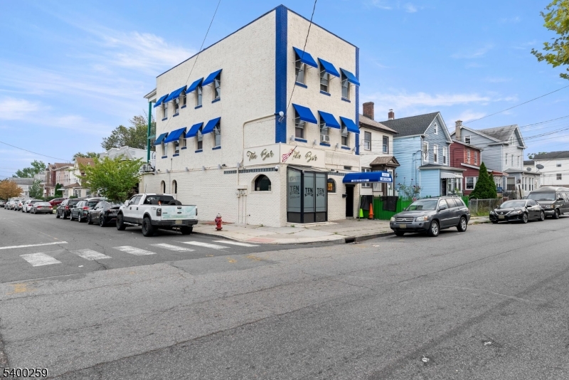 Elizabeth City, NJ 07201,515 Jackson Ave