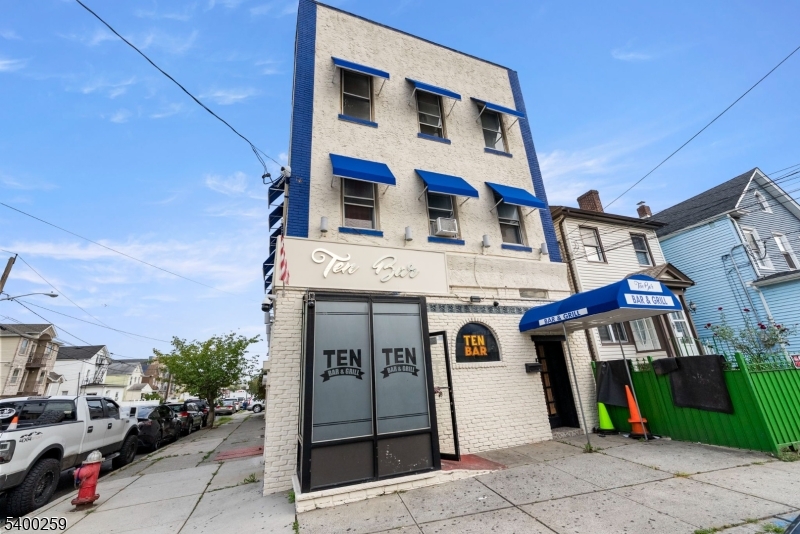 Elizabeth City, NJ 07201,515 Jackson Ave