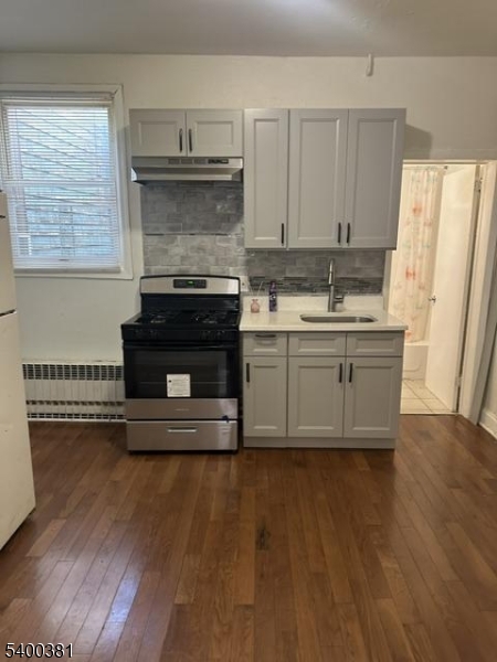 Jersey City, NJ 07305,53 TERHUNE #1F