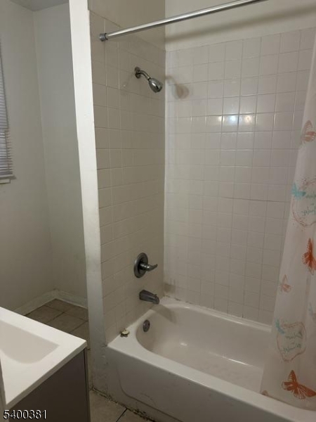 Jersey City, NJ 07305,53 TERHUNE #1F