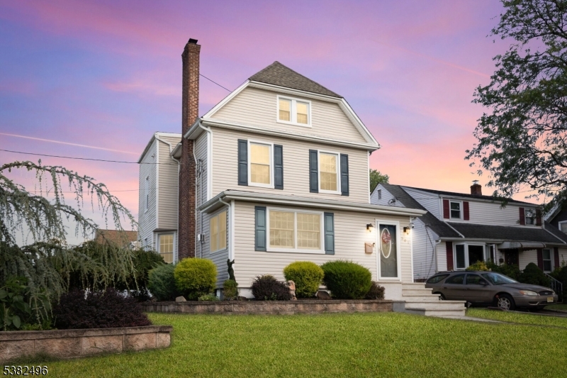 501 Center St, Garwood Boro, NJ 07027