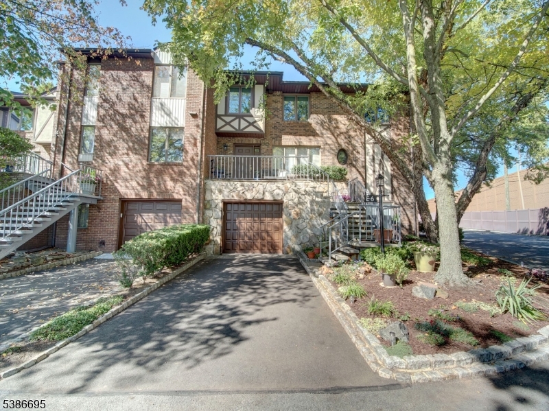 900 Valley Road E-6 #E-6, Clifton City, NJ 07013