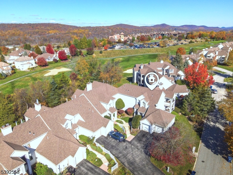 Hardyston Twp., NJ 07419,27 Harker Hill Dr #27