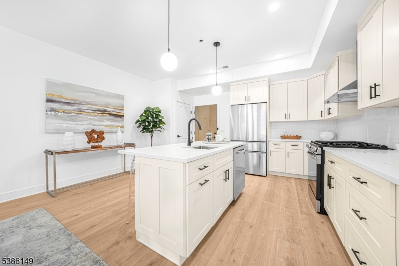 Montville Twp., NJ 07082,201 Encampment Ct