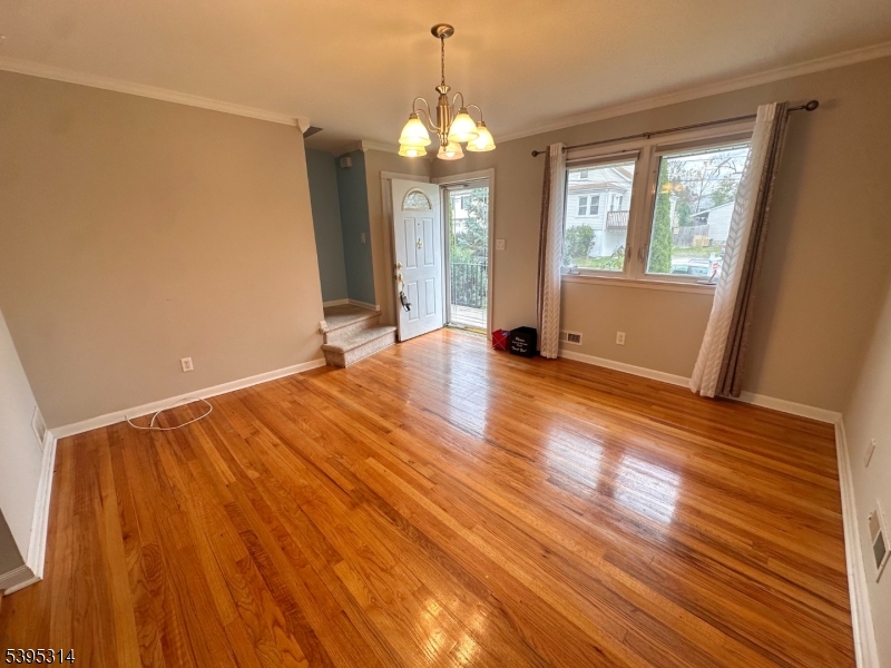 226 S 16Th Ave, Manville Boro, NJ 08835