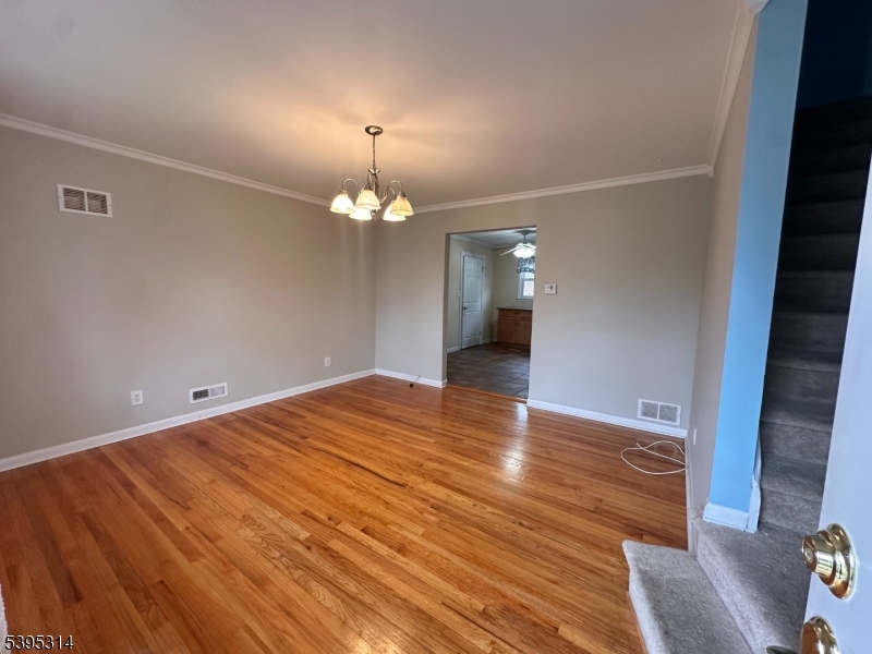 Manville Boro, NJ 08835,226 S 16Th Ave