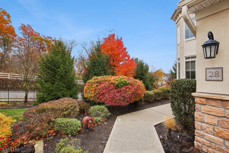 West Orange Twp., NJ 07052,28 Metzger Dr #28