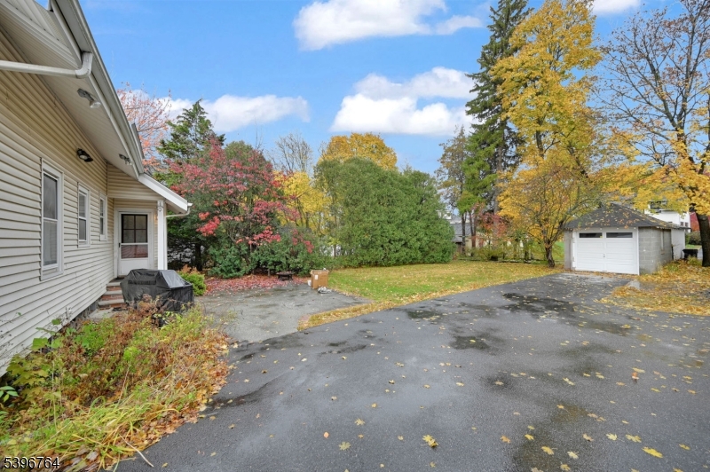 Glen Rock Boro, NJ 07452,23 Bradford St