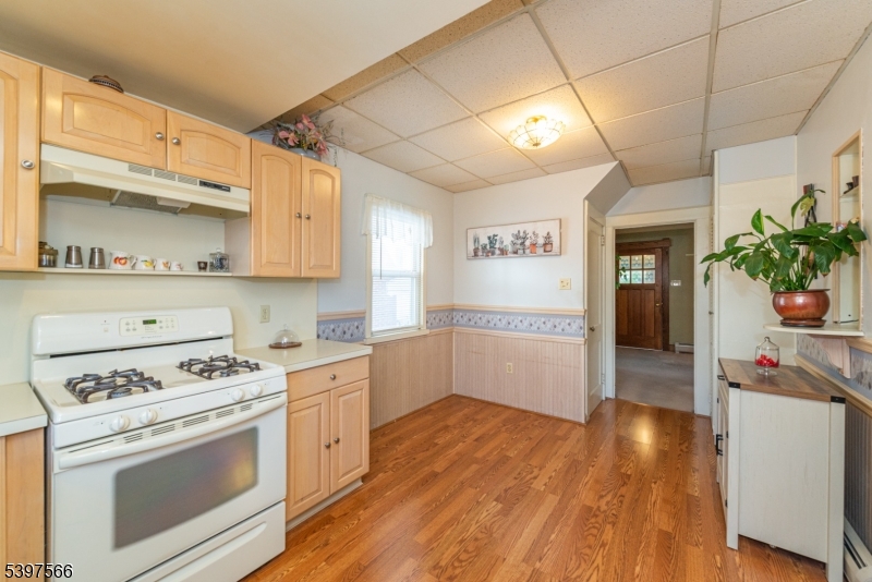 Belleville Twp., NJ 07109,118 Cedar Hill Ave