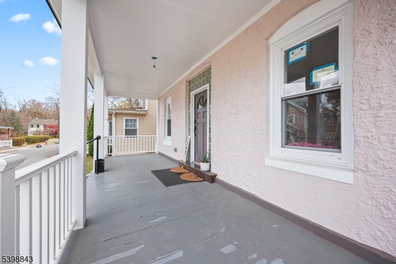 Plainfield City, NJ 07060,1342 Lake St