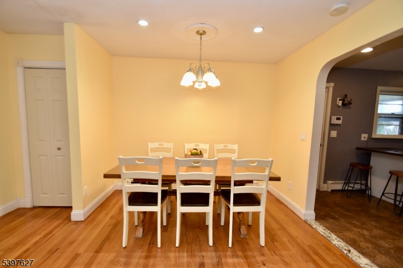 Roxbury Twp., NJ 07852,33 Canal Street