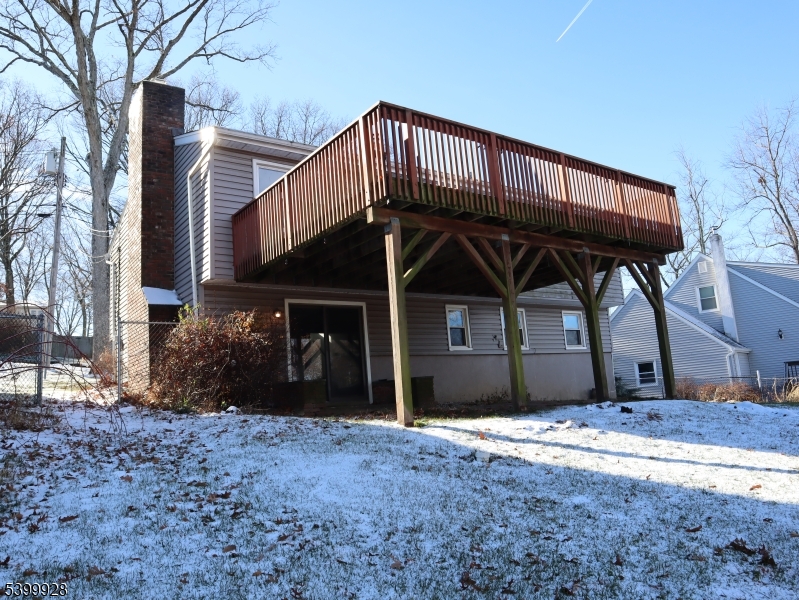 Hopatcong Boro, NJ 07843,167 Marne Rd