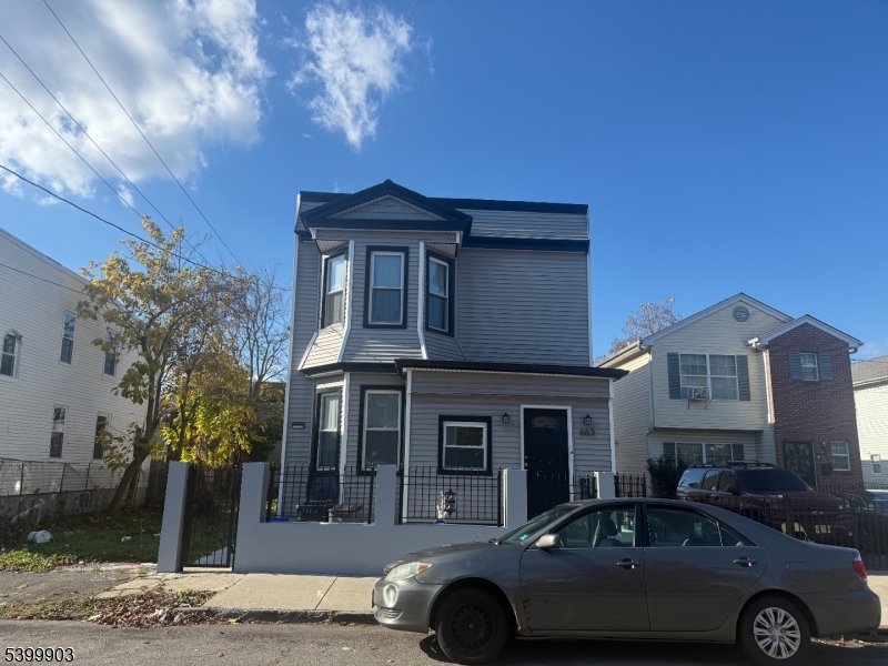 663 S 15Th St, Newark City, NJ 07103