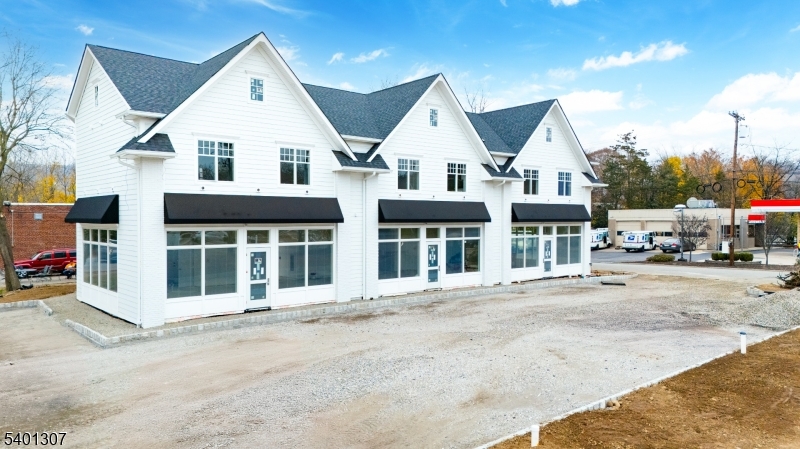 445 Ramapo Valley Rd #3, Oakland Boro, NJ 07436