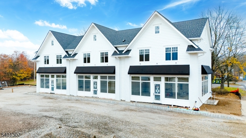 Oakland Boro, NJ 07436,445 Ramapo Valley Rd #3