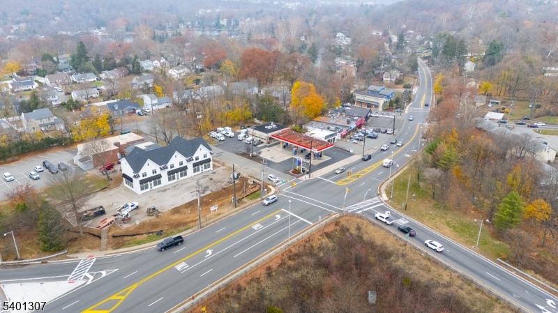 Oakland Boro, NJ 07436,445 Ramapo Valley Rd #3