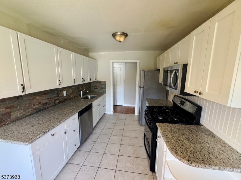 North Plainfield Boro, NJ 07060,401 Highway22B21U3Ondo