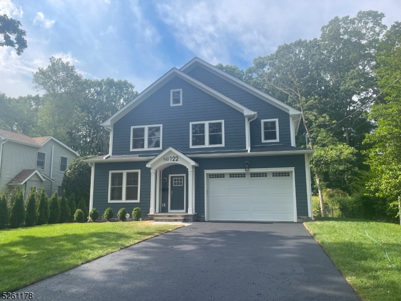 100 Commonwealth Ave, New Providence Boro, NJ 07974