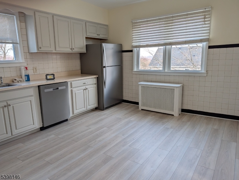 Summit City, NJ 07901,26 Caldwell Ave