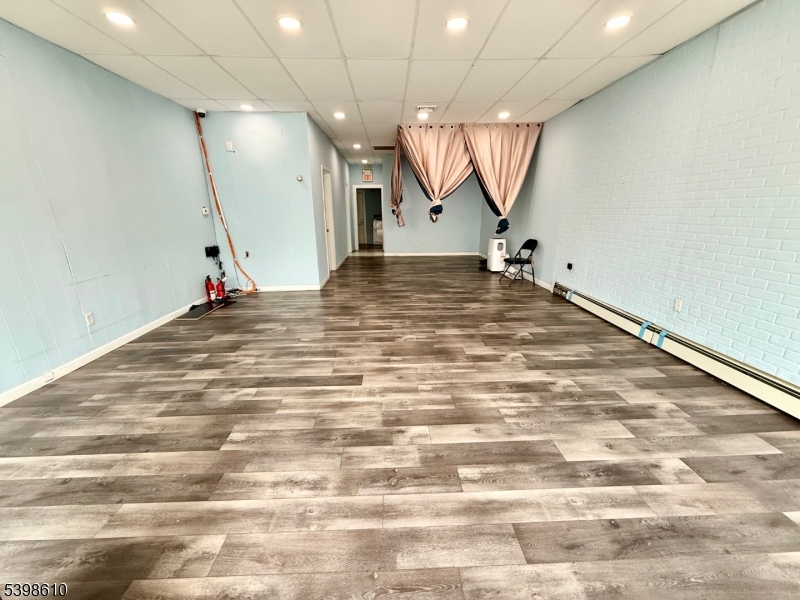 Belleville Twp., NJ 07109,312 WASHINGTON AVE