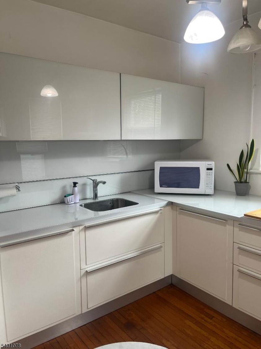 Passaic City, NJ 07055,6 John St