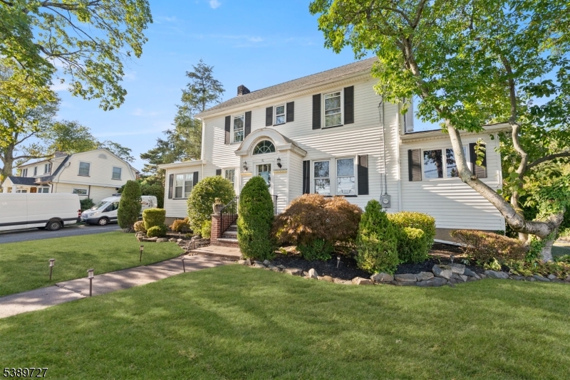 Totowa Boro, NJ 07512,91 Minnisink Rd