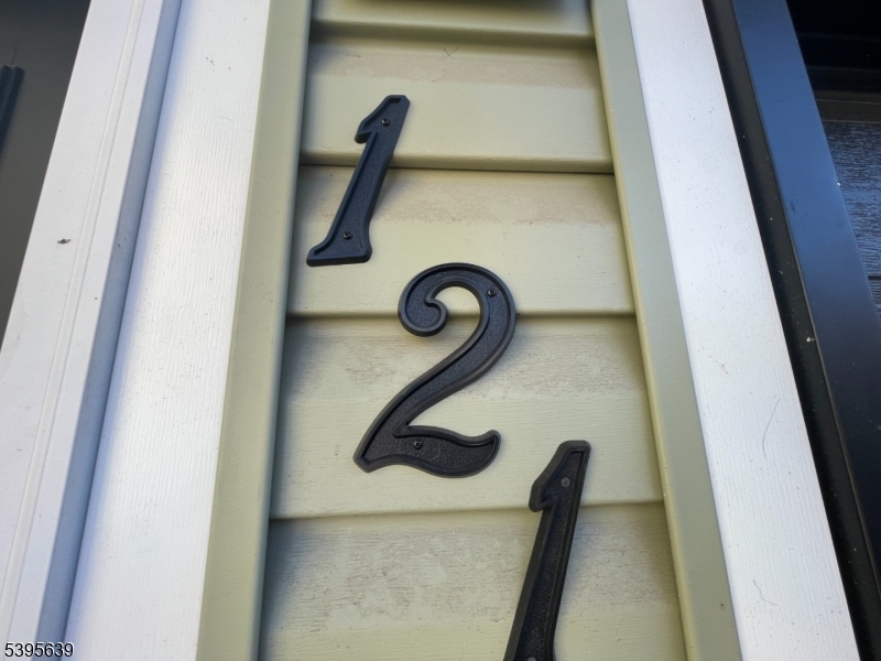 Paterson City, NJ 07501,121 Lewis St #2