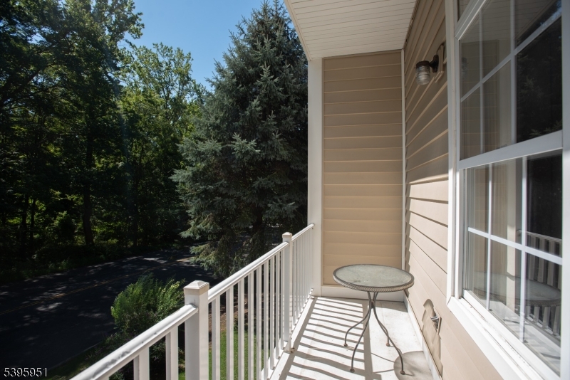 Berkeley Heights Twp., NJ 07922,62 Springholm Drive