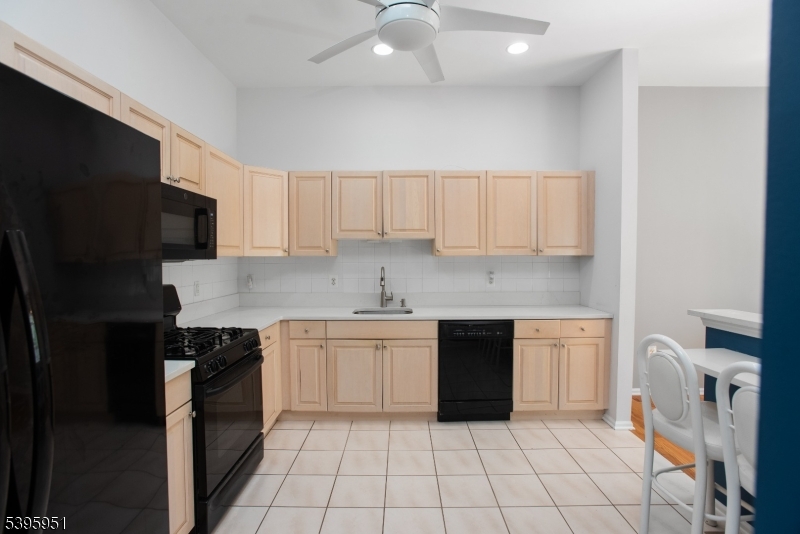 Berkeley Heights Twp., NJ 07922,62 Springholm Drive