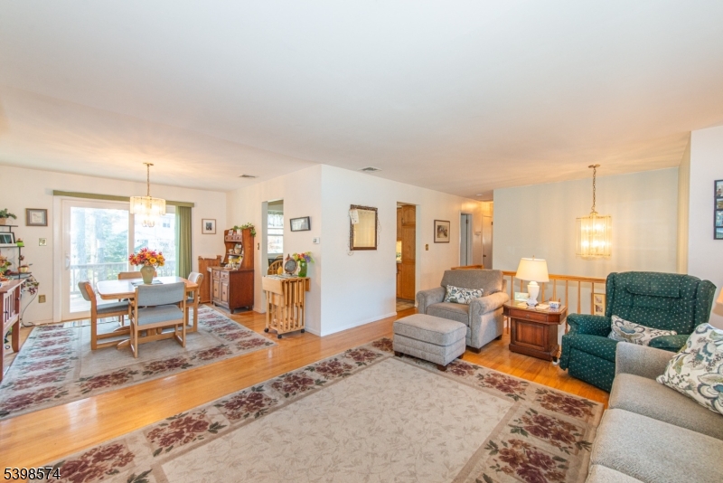 Roxbury Twp., NJ 07876,50 Henry St