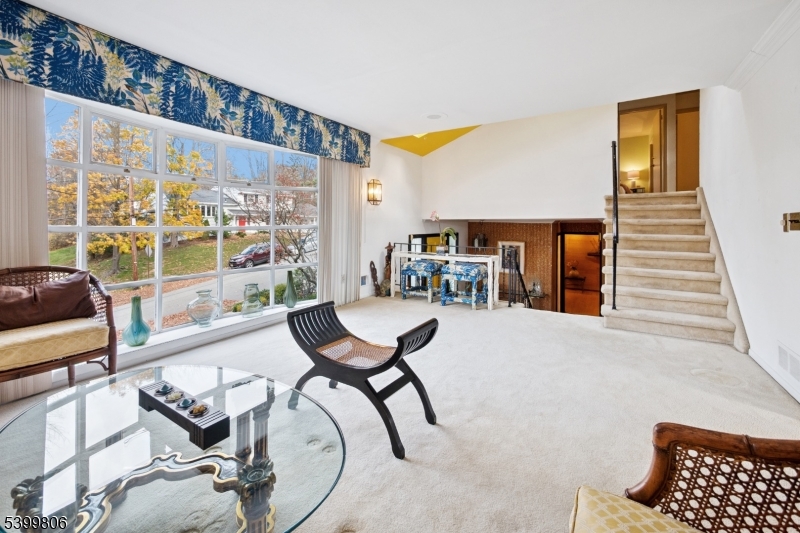 West Orange Twp., NJ 07052,15 Edgar Rd