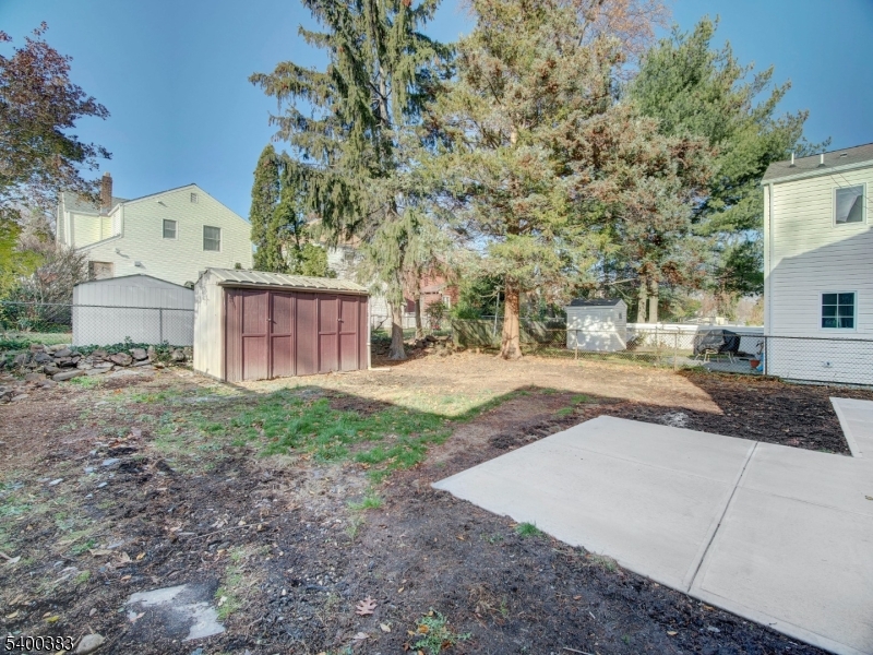 Clifton City, NJ 07012,58 Sussex Rd