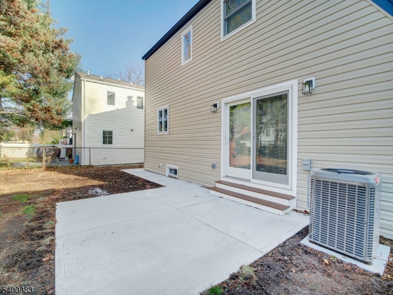 Clifton City, NJ 07012,58 Sussex Rd