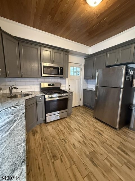 Montclair Twp., NJ 07042,42 N Willow St #2